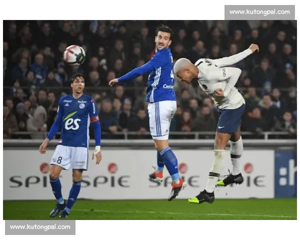 里昂主场迎战甘冈法甲焦点对决悬念与实力碰撞前瞻争夺胜利走向赛季关键